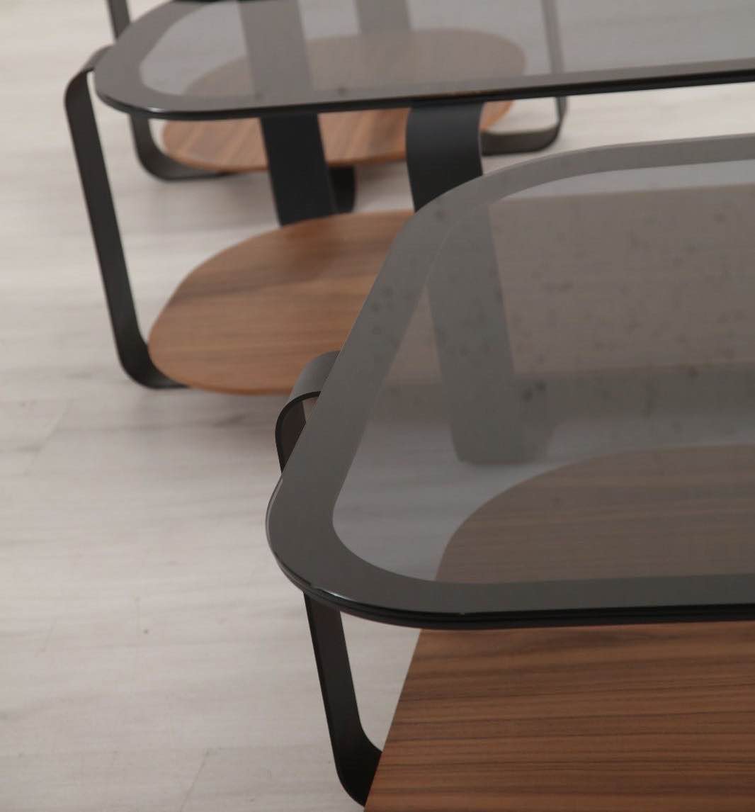 Tavolino da salotto quadrato Royal – Noce americano