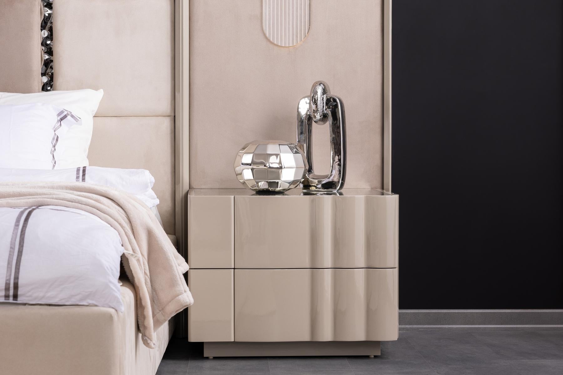 Set Camera Da Letto Bugatti: Armadio 6 Ante, Comò, Comodini, Letti 160/180 Cm, Design Elegante e Spazioso
